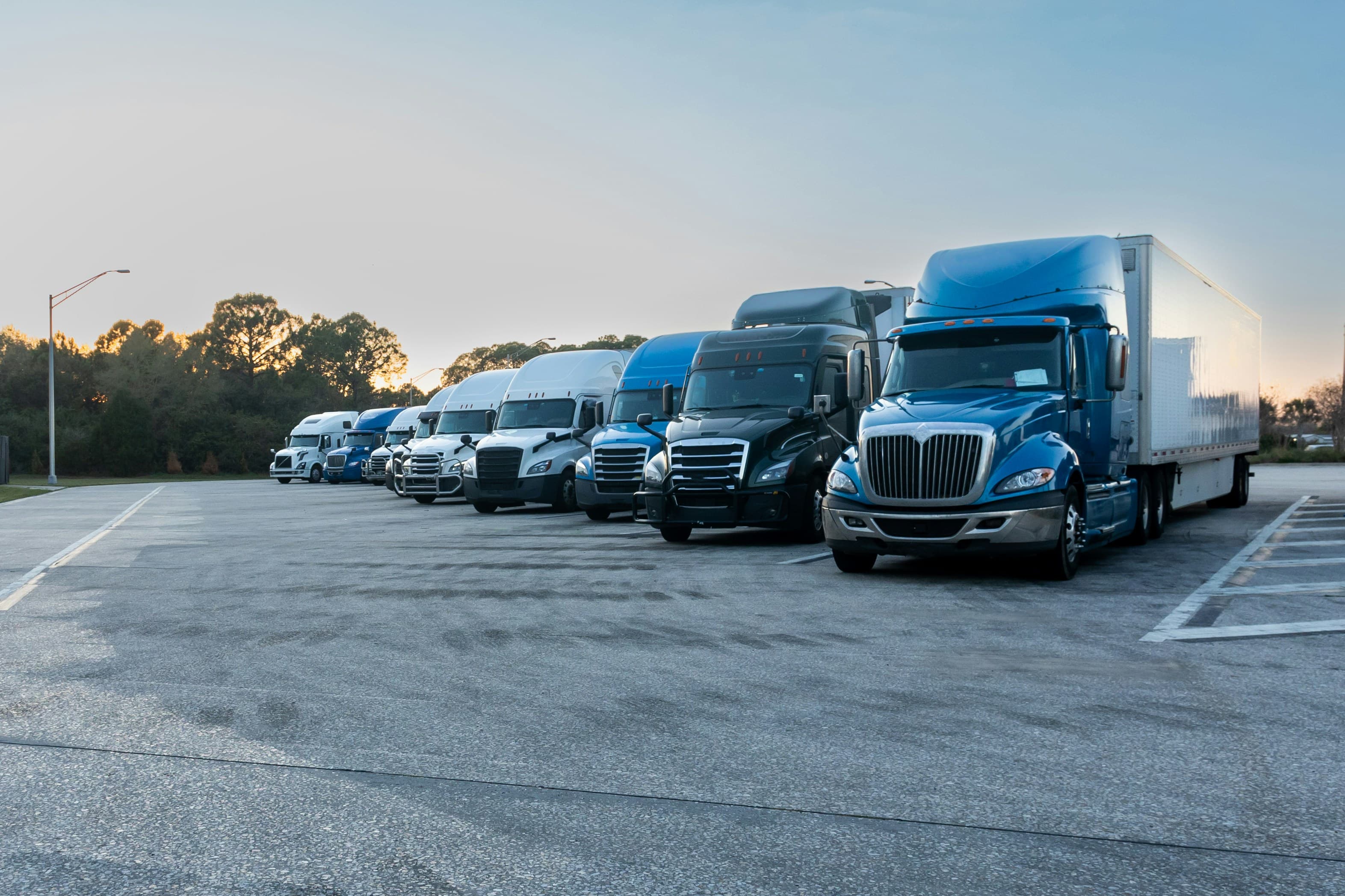 How to Choose a Freight Carrier: A 5-Step RFP Process for Scaling Brands